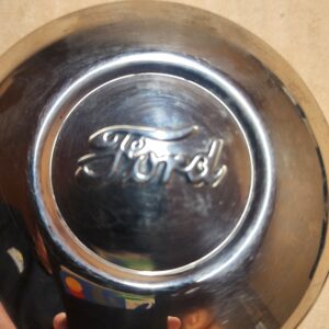 A-13921 ~ 1930-31 Model A Hub Caps